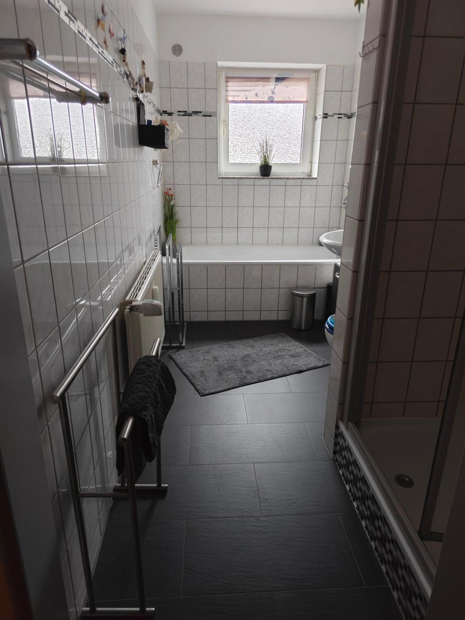 Leineblick Apartment Seelze Екстериор снимка